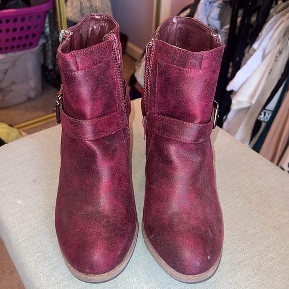 Like new booties - Picture 5 of 7